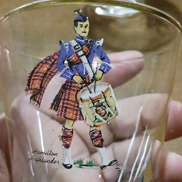 Barware Glasses Drinkware 4 Surnames Highlanders Four Glasses Shot Barware - Picture 5 of 6